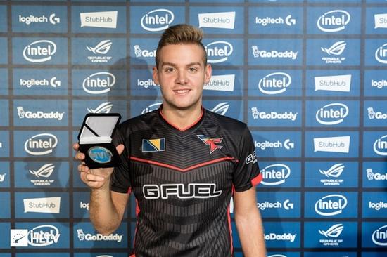 2024LPL夏季赛组内赛最数据：Jiejie斩获最高死亡承伤量20444