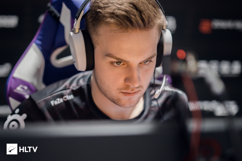 外媒统计：最慢对英雄造成0伤害的世界记录 Ming泰坦成终极战犯